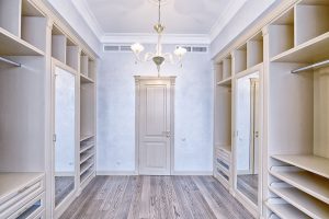 3-in-4-Inch Thickness Custom Closet (2) 3-in-4-Inch Thickness Custom Closet (2)